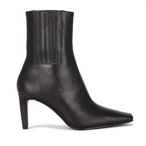 RAYE Finesse Boot